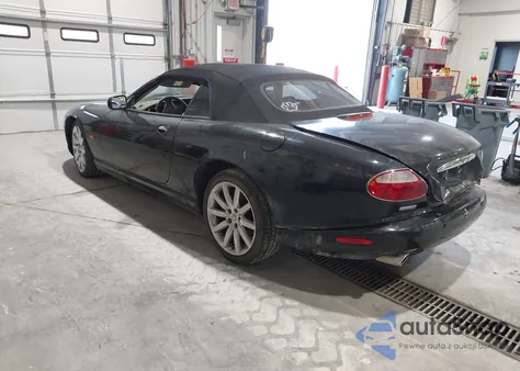 2005 Jaguar Xk8 z USA, uszkodzony, nr VIN SAJDA42C252A40433
